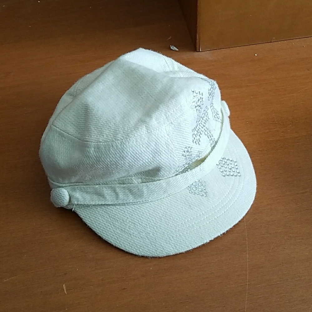 hat - Picture 2 of 2